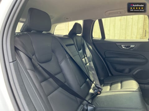Volvo V60 2.0 D3 Momentum Plus Estate 5dr Diesel Auto Euro 6 (s/s) (150 ps)[Tadley] 12
