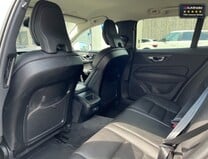 Volvo V60 2.0 D3 Momentum Plus Estate 5dr Diesel Auto Euro 6 (s/s) (150 ps)[Tadley] 14