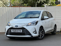 Toyota Yaris 1.5 VVT-h Y20 Bi-tone Hatchback 5dr Petrol Hybrid E-CVT Euro 6 (s/s) (100 p 1