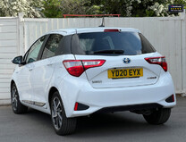 Toyota Yaris 1.5 VVT-h Y20 Bi-tone Hatchback 5dr Petrol Hybrid E-CVT Euro 6 (s/s) (100 p 7