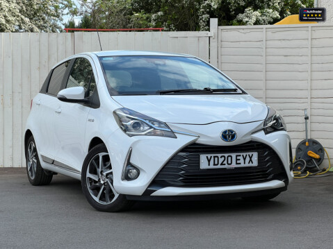 Toyota Yaris 1.5 VVT-h Y20 Bi-tone Hatchback 5dr Petrol Hybrid E-CVT Euro 6 (s/s) (100 p 3