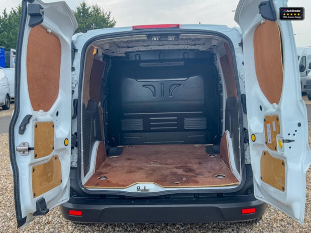 Ford Transit Connect SWB L1H1 [SOLD CR] Low Roof 200 Base Side Door EURO 6 8