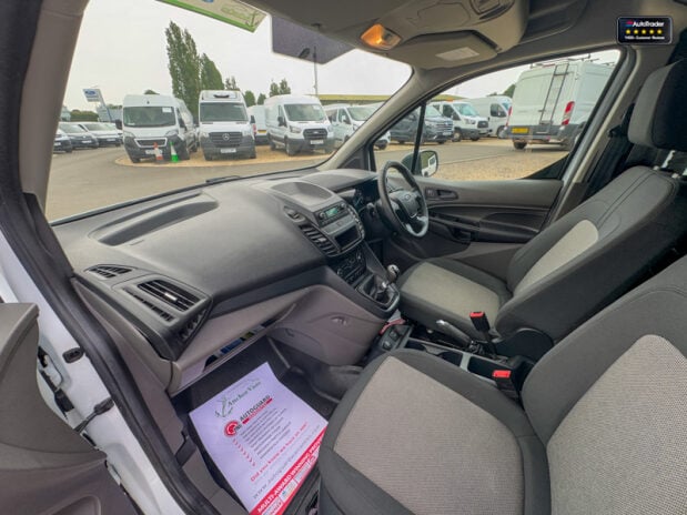 Ford Transit Connect SWB L1H1 [SOLD CR] Low Roof 200 Base Side Door EURO 6 12