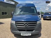 Mercedes-Benz Sprinter MWB L2H2 Medium Roof 317 Cdi Progressive Camera Tow Bar EURO 6 3