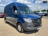 Mercedes-Benz Sprinter MWB L2H2 Medium Roof 317 Cdi Progressive Camera Tow Bar EURO 6 4