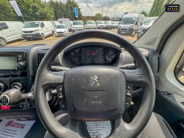 Peugeot Boxer XLWB L4H2 Medium Roof 435 Professional Air Con Nav Sensors EURO 6 16