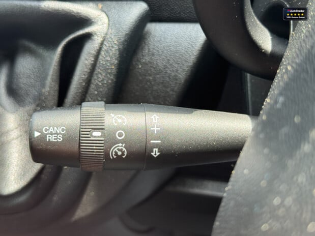 Peugeot Boxer XLWB L4H2 Medium Roof 435 Professional Air Con Nav Sensors EURO 6 21