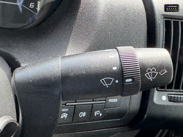 Peugeot Boxer XLWB L4H2 Medium Roof 435 Professional Air Con Nav Sensors EURO 6 22