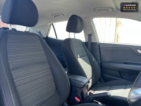 Kia Stonic 1.0 T-GDi 2 SUV 5dr Petrol DCT Euro 6 (s/s) (99 bhp)[Tadley] 11
