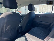 Kia Stonic 1.0 T-GDi 2 SUV 5dr Petrol DCT Euro 6 (s/s) (99 bhp)[Tadley] 16