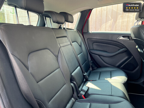 Mercedes-Benz B Class 1.5 B180d Sport Executive MPV 5dr Diesel 7G-DCT Euro 6 (s/s) 109 ps 12