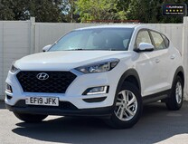 Hyundai TUCSON 1.6 GDi S Connect SUV 5dr Petrol Manual Euro 6 (s/s) (132 ps)[Tadley] 1