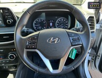 Hyundai TUCSON 1.6 GDi S Connect SUV 5dr Petrol Manual Euro 6 (s/s) (132 ps)[Tadley] 23
