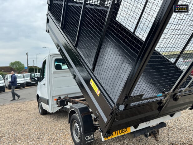 Mercedes-Benz Sprinter Tipper MWB L2 315 Cdi Progressive Cruise Tow Bar EURO 6 10