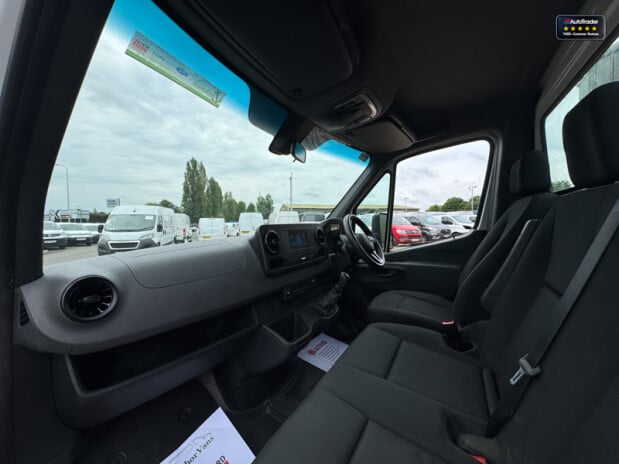 Mercedes-Benz Sprinter Tipper MWB L2 315 Cdi Progressive Cruise Tow Bar EURO 6 11