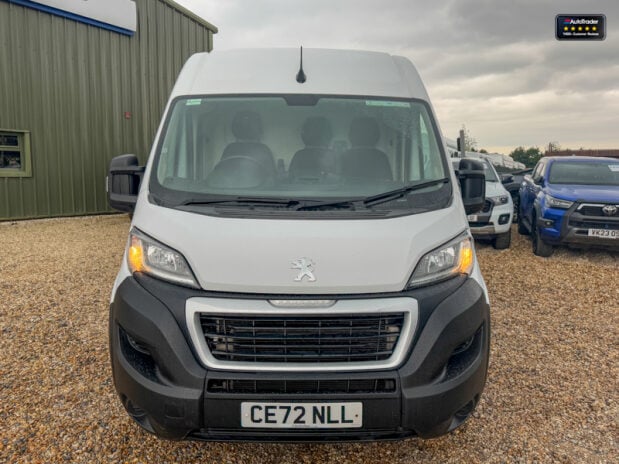 Peugeot Boxer LWB L3H2 Medium Roof Bluehdi 335 Professional Air Con Cruise Nav EURO 6 3
