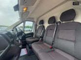 Peugeot Boxer LWB L3H2 Medium Roof Bluehdi 335 Professional Air Con Cruise Nav EURO 6 13