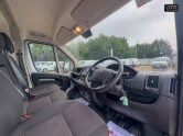 Peugeot Boxer LWB L3H2 Medium Roof Bluehdi 335 Professional Air Con Cruise Nav EURO 6 15