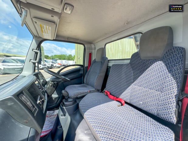 Isuzu Grafter Tipper AUTO N35.125Se Tow Bar EURO 6 12