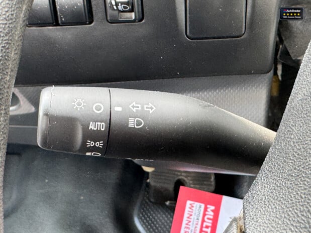 Isuzu Grafter Tipper AUTO N35.125Se Tow Bar EURO 6 17