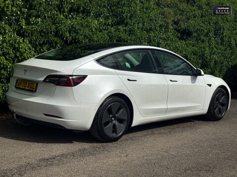 Tesla Model 3 (Sold) Standard Range Plus Saloon 4dr Electric Auto RWD (241 bhp) 3