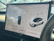 Tesla Model 3 Standard Range Plus Saloon 4dr Electric Auto RWD (241 bhp) 17