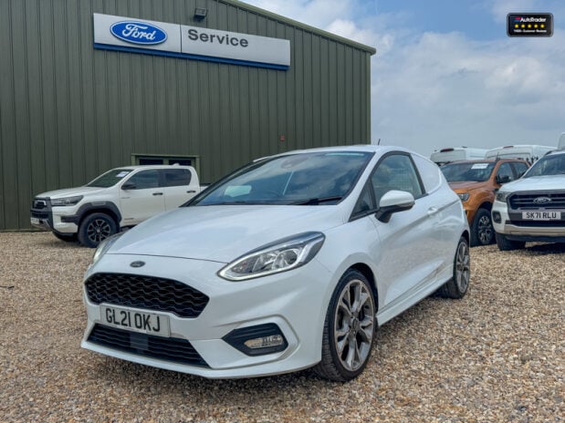Ford Fiesta SWB L1H1 Low Roof Sport Mhev Air Con Alloys EURO 6 2