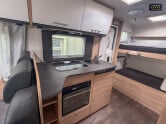 Sunlight A72 6 Berth|6 Belts|Rear Bunk Beds|Full Dinette|Kitchen|Shower 10