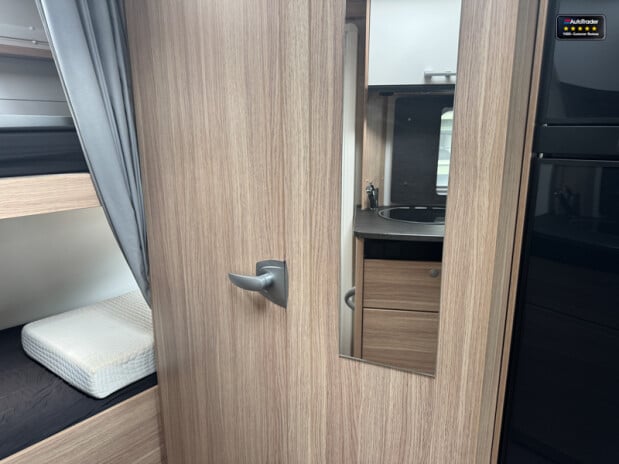 Sunlight A72 6 Berth|6 Belts|Rear Bunk Beds|Full Dinette|Kitchen|Shower 14