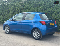 Toyota Yaris 1.33 Dual VVT-i Icon Hatchback 5dr Petrol Manual Euro 5 Euro 5 (99 ps) 33