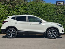 Nissan Qashqai 1.6 dCi Tekna+ SUV 5dr Diesel Manual 4WD Euro 6 (s/s) (130 ps) 4