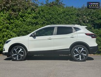 Nissan Qashqai 1.6 dCi Tekna+ SUV 5dr Diesel Manual 4WD Euro 6 (s/s) (130 ps) 5