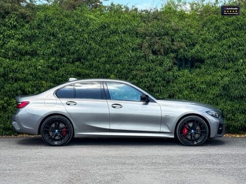 BMW 3 Series (Sold) 330e 12kWh M Sport Pro Edition Saloon 4dr Petrol Plug-in Hybrid Auto 22