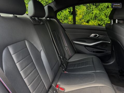 BMW 3 Series (Sold) 330e 12kWh M Sport Pro Edition Saloon 4dr Petrol Plug-in Hybrid Auto 10