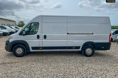 Citroen Relay XLWB L4H2 Medium Roof 35 Heavy Air Con Nav Sensors EURO 6 NO VAT