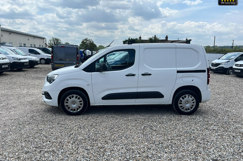Vauxhall Combo SWB L1H1 Low Roof 2300 Sportive Air Con Sensors EURO 6 NO VAT