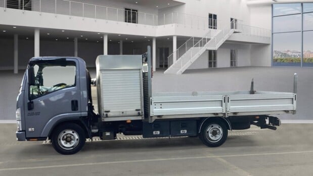 Isuzu Grafter Dropside SWB L1 N35.125S Hands-free Audio 3 Seats + Toolbox EURO 6 6