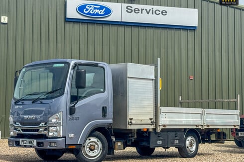 Isuzu Grafter Dropside SWB L1 N35.125S Hands-free Audio 3 Seats + Toolbox EURO 6