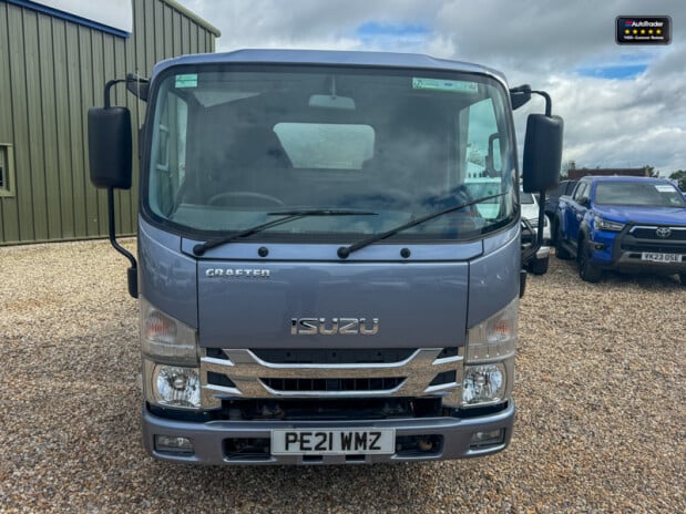 Isuzu Grafter Dropside SWB L1 N35.125S Hands-free Audio 3 Seats + Toolbox EURO 6 3