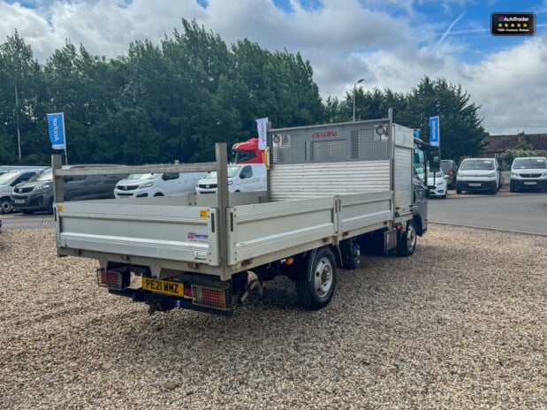 Isuzu Grafter Dropside SWB L1 N35.125S Hands-free Audio 3 Seats + Toolbox EURO 6 6