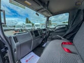 Isuzu Grafter Dropside SWB L1 N35.125S Hands-free Audio 3 Seats + Toolbox EURO 6 13