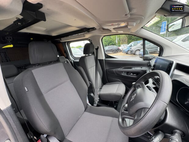 Citroen Berlingo Crew Cab [SOLD CM] LWB L2H1 850 Enterprise Pro Air Con Cam Nav Sensors EURO 18