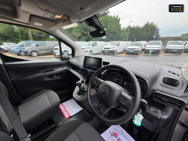 Citroen Berlingo Crew Cab [SOLD CM] LWB L2H1 850 Enterprise Pro Air Con Cam Nav Sensors EURO 19
