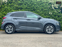 Hyundai KONA 64kWh Ultimate SUV 5dr Electric Auto (10.5kW Charger) (204 ps) 4