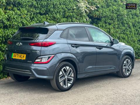 Hyundai KONA 64kWh Ultimate SUV 5dr Electric Auto (10.5kW Charger) (204 ps) 3