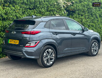 Hyundai KONA 64kWh Ultimate SUV 5dr Electric Auto (10.5kW Charger) (204 ps) 32