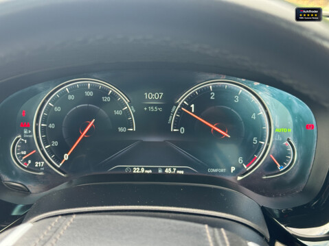 BMW 5 Series (Sold) 2.0 520d SE Touring 5dr Diesel Auto Euro 6 (s/s) (190 ps) 16