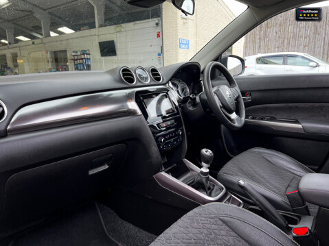 Suzuki Vitara 1.4 Boosterjet SZ5 SUV 5dr Petrol Manual Euro 6 (s/s) (140 ps) 18