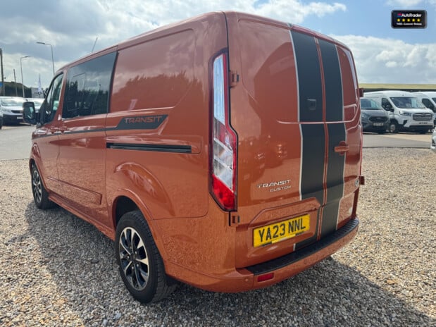Ford Transit Custom Crew Cab [SOLD SM] AUTO SWB L1H1 320 Sport Air Con Cam Sensors EURO 6 NO VA 11