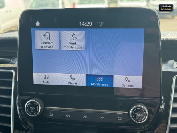 Ford Transit Custom Crew Cab [SOLD SM] AUTO SWB L1H1 320 Sport Air Con Cam Sensors EURO 6 NO VA 31